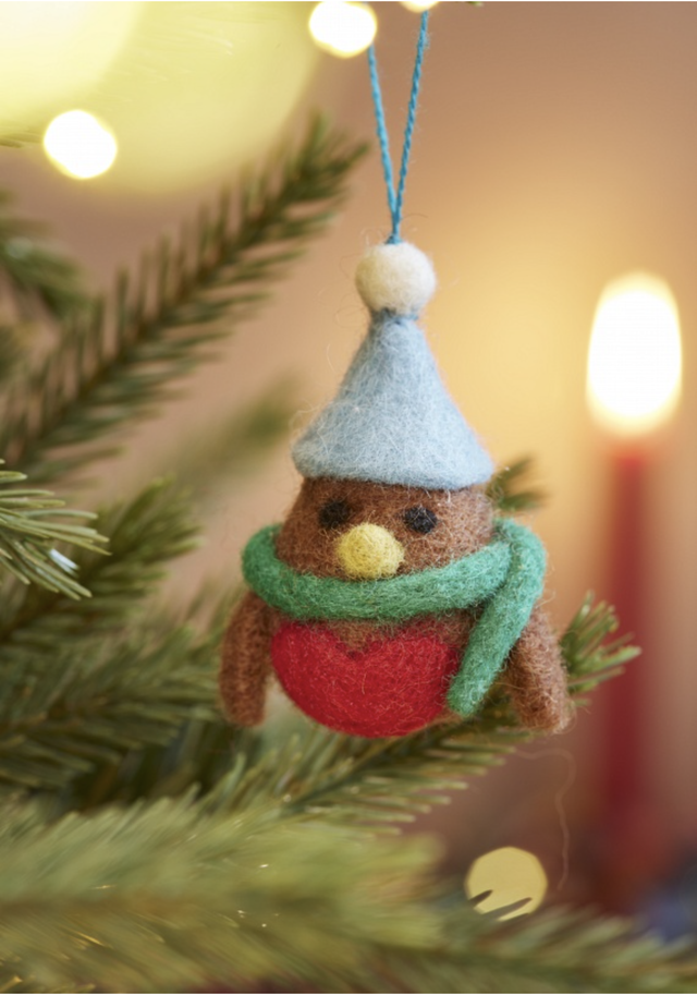 Set of 5 Hanging Felt Robin Decorations