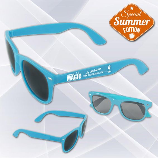 LUNETTES DE SOLEIL BLEUES