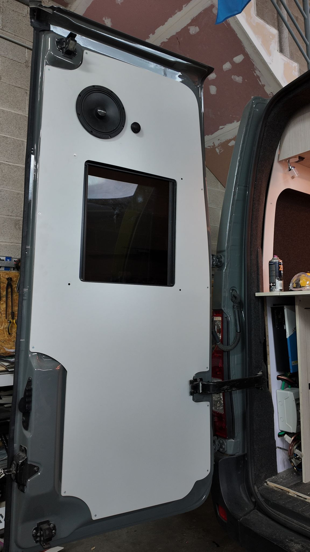 OSQURECEDOR Y MOSQUITERA 52X52