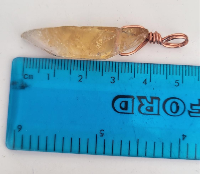 Citrine pendant - medium
