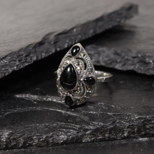 Vintage Art Deco Style Sterling Silver 925 Bezel Set Black Onyx Pear Cabochon Cut Marcasite Gemstone Shield Design Ring Size O - 7