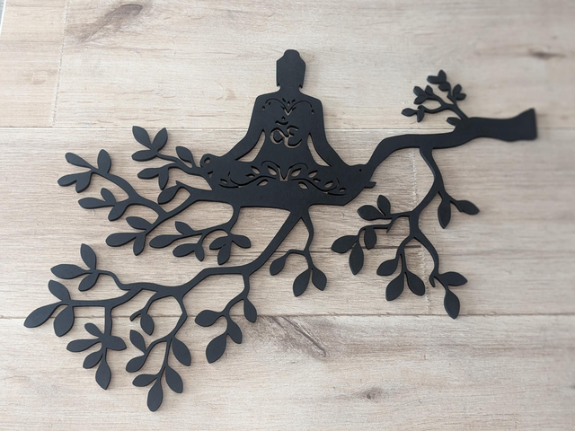 Bouddha sur sa Branche 