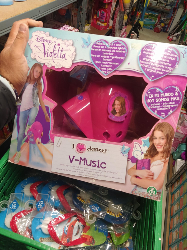V- MUSIC VIOLETTA
