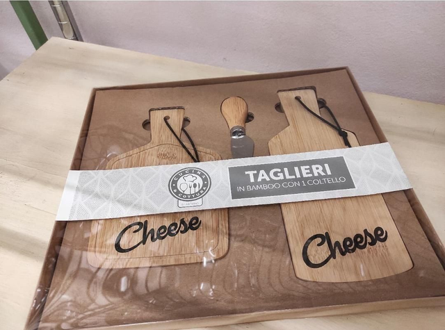 Set 2 taglieri in bamboo 
