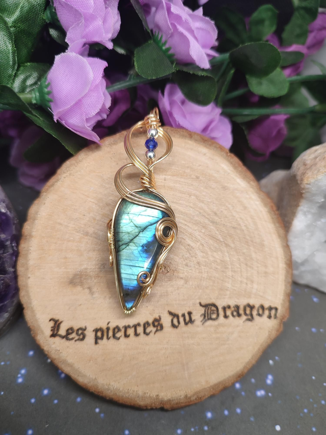 Pendentif Magie Hypnotique 