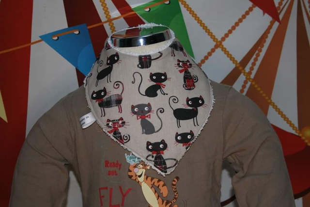 Bavoir chaton
