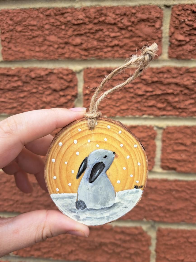 Handpainted Christmas Bunny Woodslice 