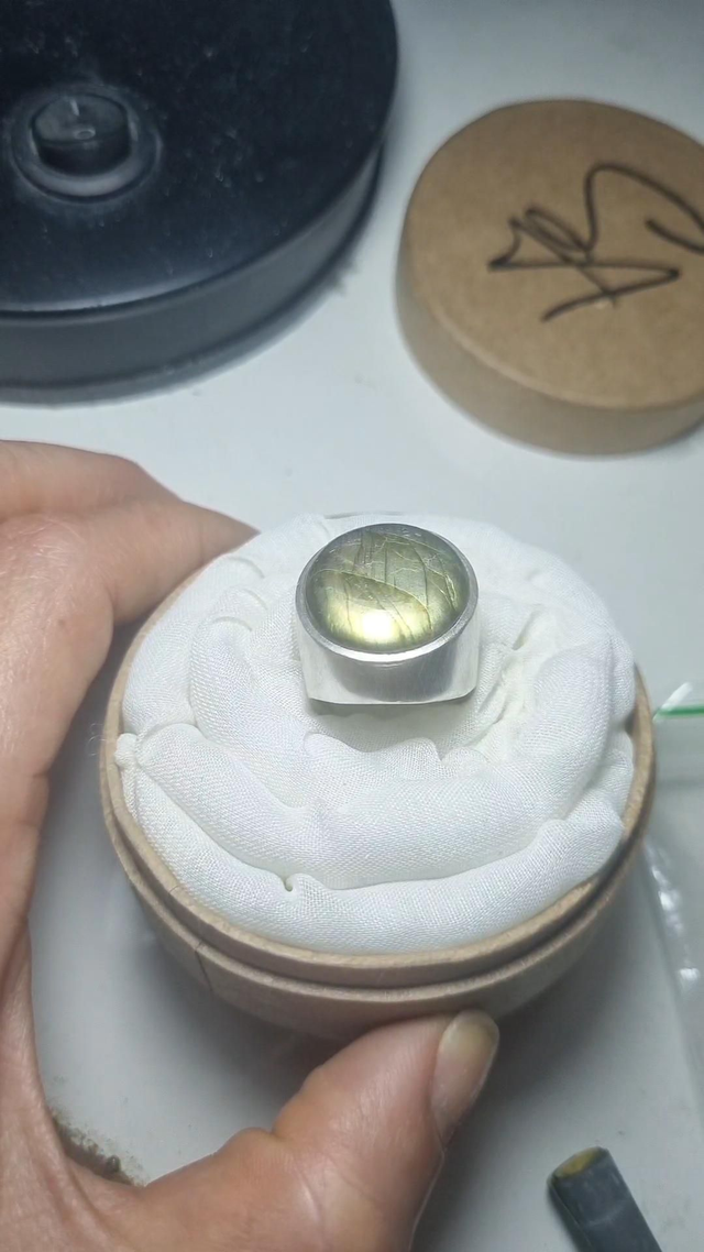 Anel Labradorita - Aurora Boreal.