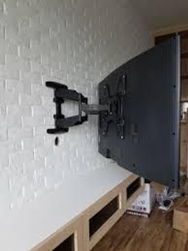 TV  wall mount new bracket 