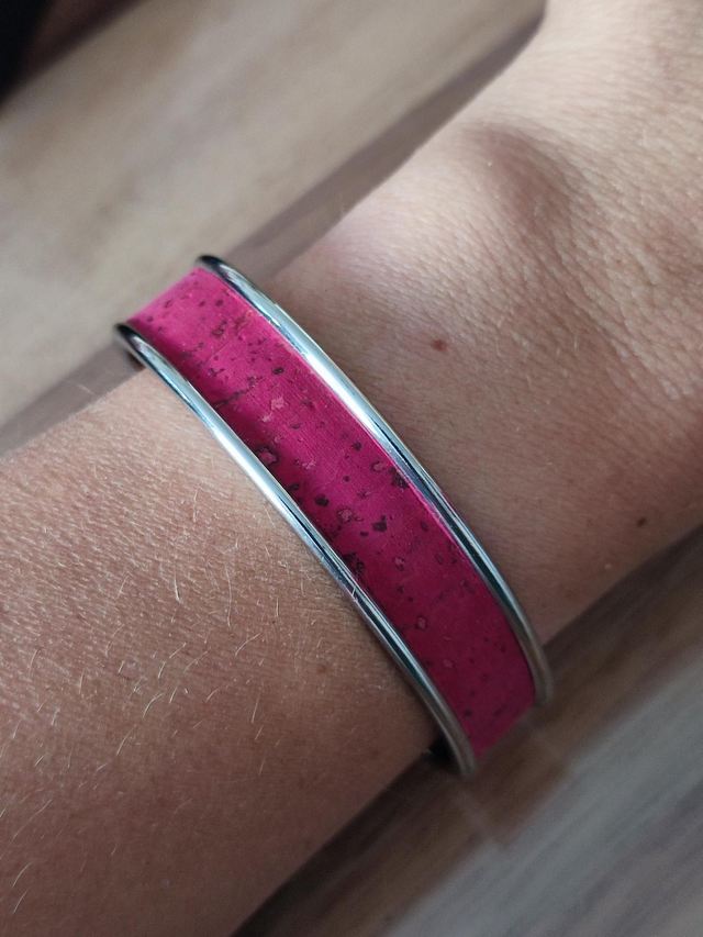 Bracelet en laiton finition nickelé 10mm rose