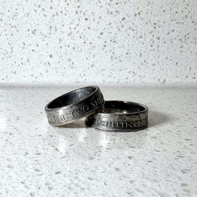 Silver two shilling coin ring 