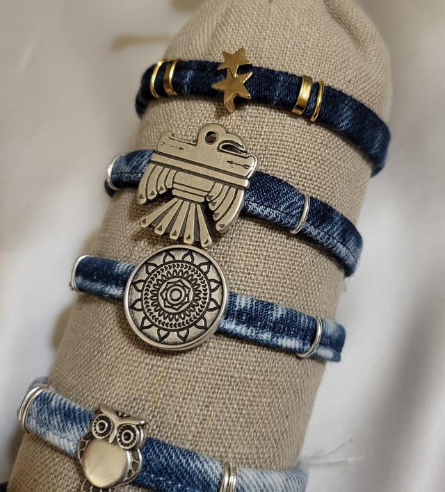 Bracelets iel TUVWXY