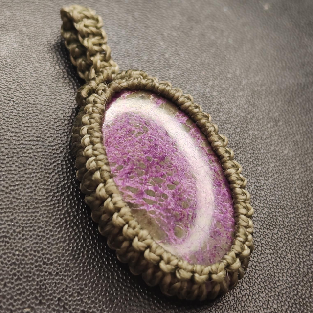 Pendentif Stichite Tanzanie 