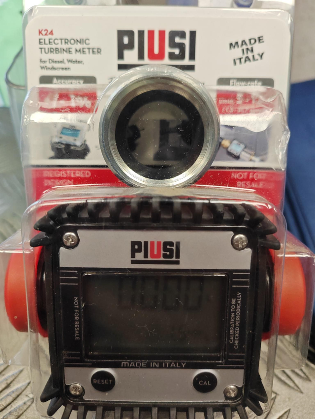 Contalitri digitale K24 PIUSI K24 A è un contalitri digitale a turbina adatto per il monitoraggio di gasolio e la gestione digitale del fluido erogato.