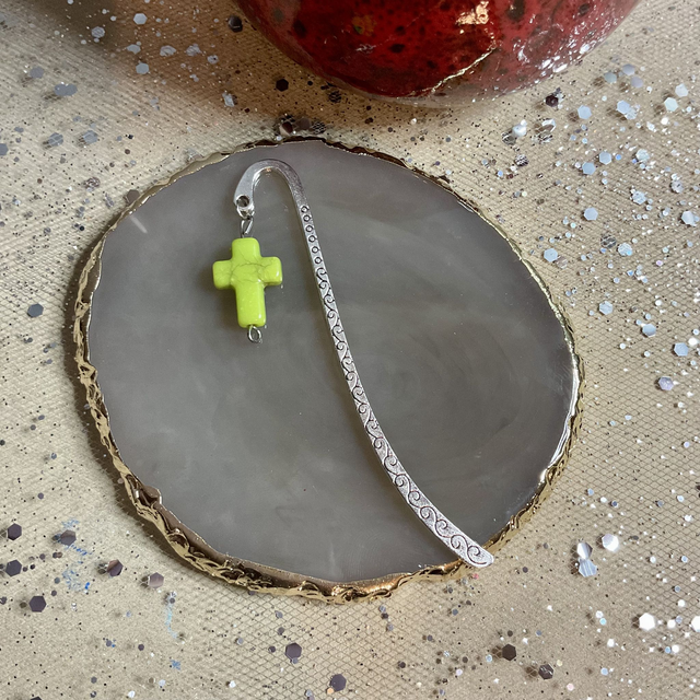 Handmade bookmark for First Communion and Christening. Cross design.