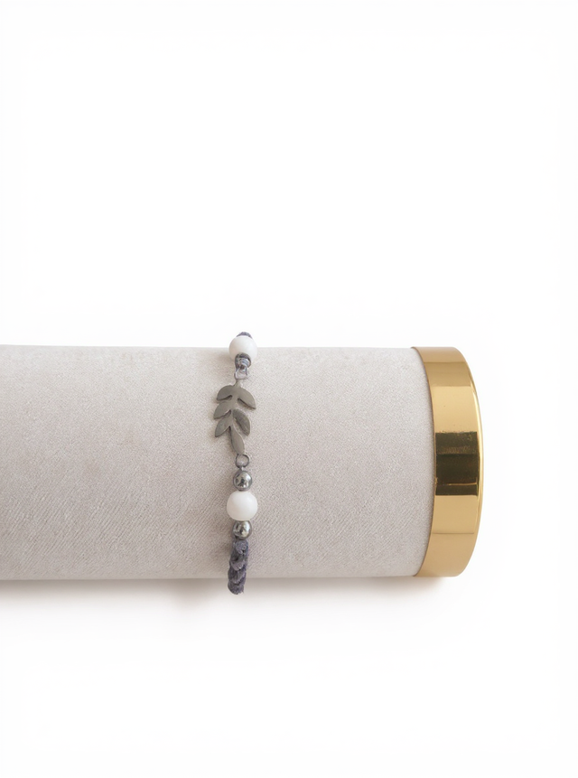 Bracelet feuille argenté en micro-macramé