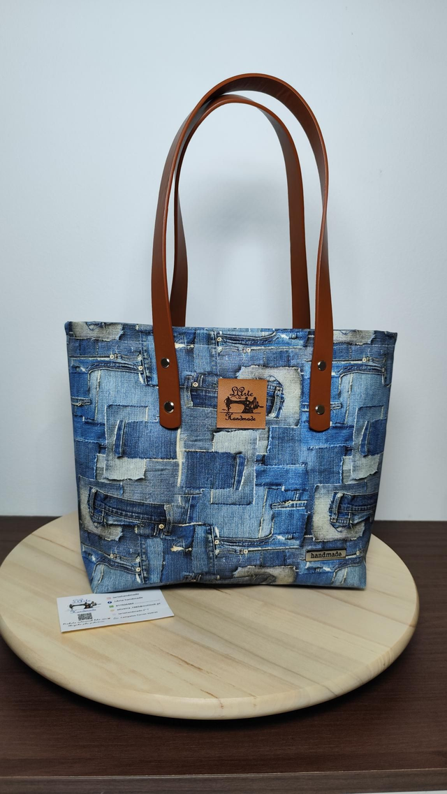 Mala de mão em Napa ganga