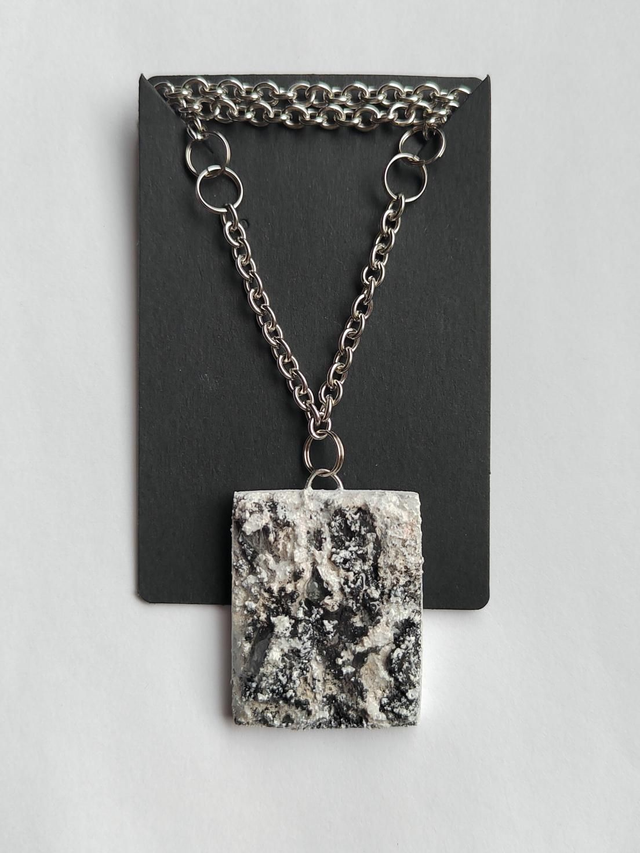 Freedom call 4 - Black and white textured pendant with chain