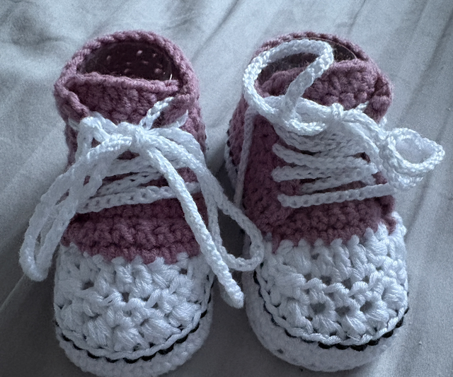 BABY CONVERSE CUSTOM ORDER