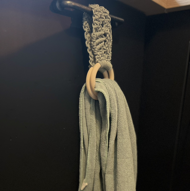 Porte torchon en macramé 