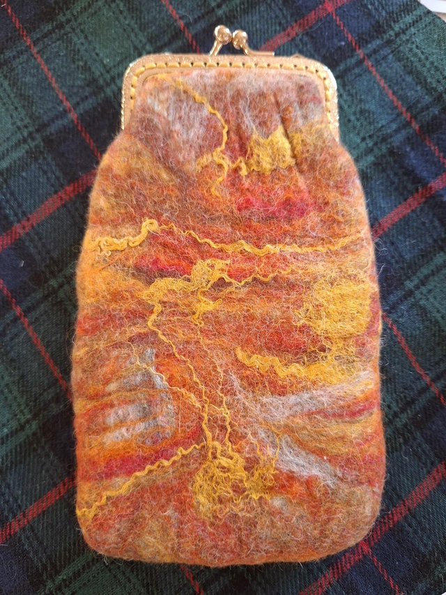 Etui a lunettes en laine feutré main FELT0426