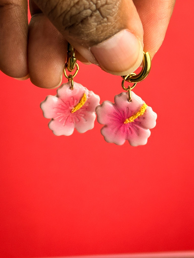 Pampilles Esma hibiscus rose, boucles d'oreilles interchangeables petites créoles