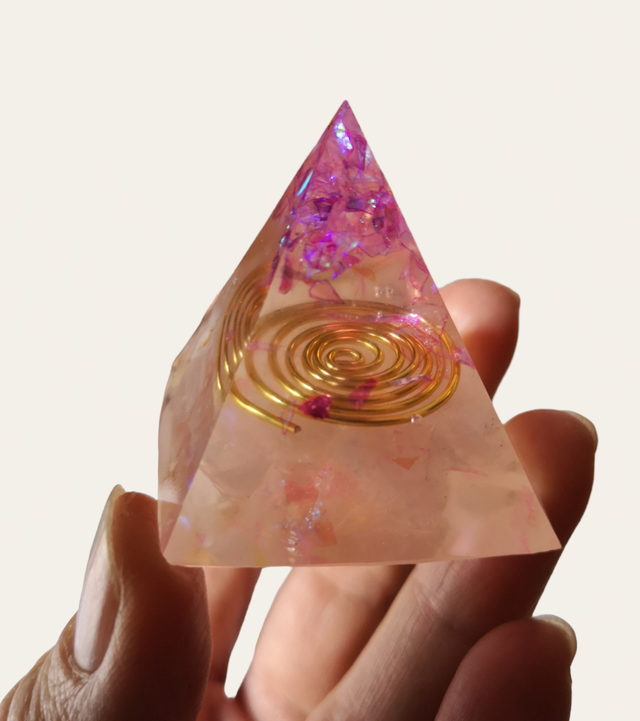 ORGONITE PYRAMIDE 3 cm