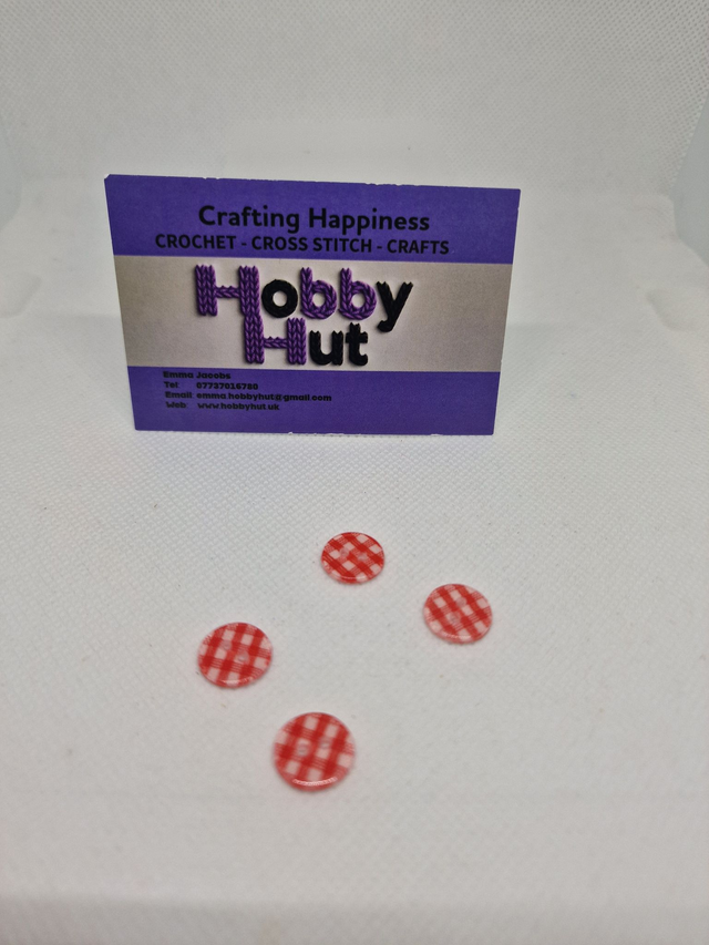 Gingham Buttons - Red