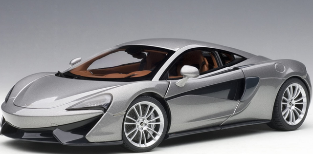 McLaren 570S blade silber AUTOart 1:18