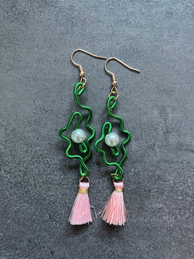Earrings Vulva Pearl Tails