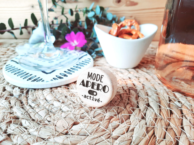 Bouchon en Bois et Liège - &quot; Mode Apéro Activé &quot;