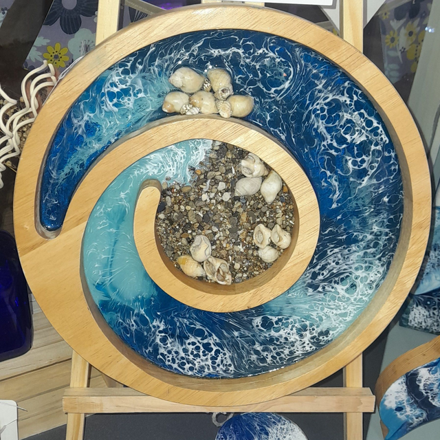 Decorative wooden ocean swirl