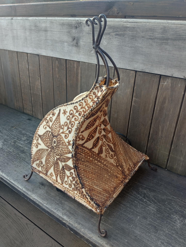 Indonesian table lamp