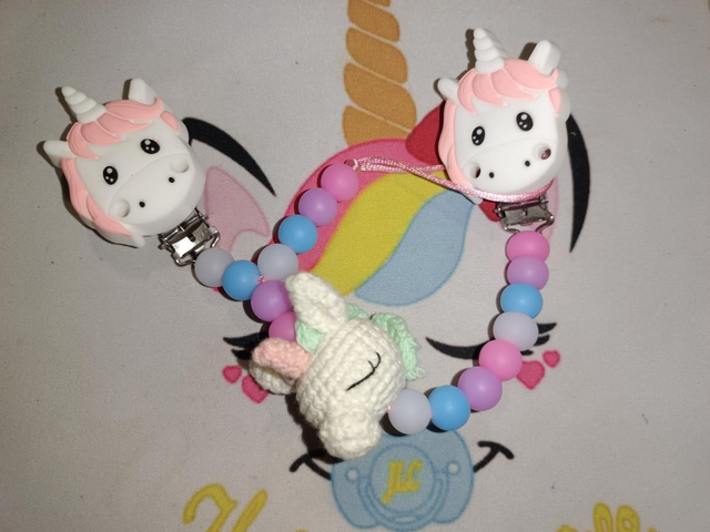 Attache doudou et tétine Crochet