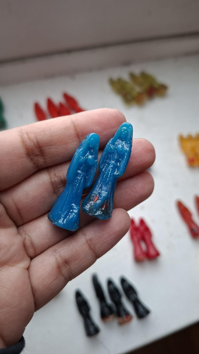 Mini santita bleue 3cm