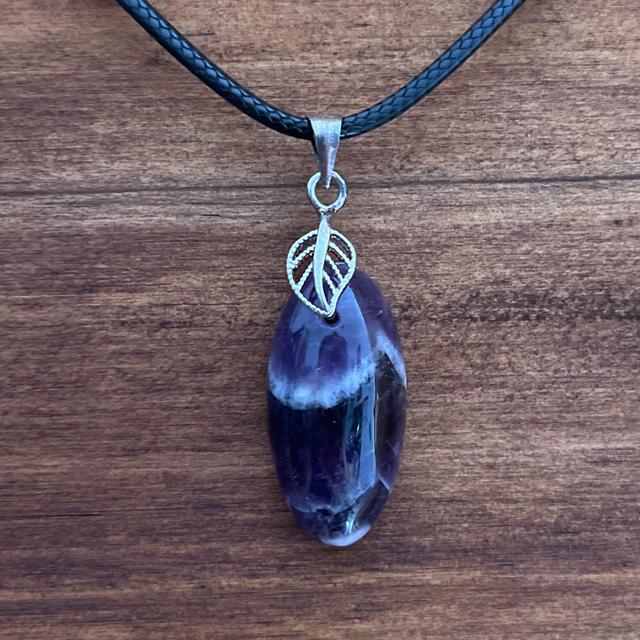 Pendentif en Améthyste chevron et bélière argent 