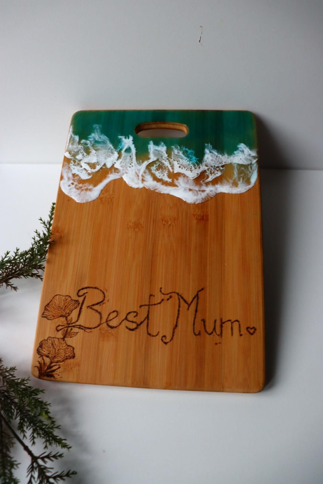 &quot;Best Mum&quot; Bamboo Chopping Board