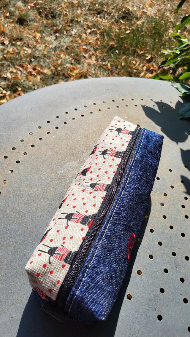 Trousse carrée S_comme