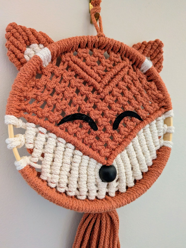 Décoration murale en macramé - Modèle "RENARD"