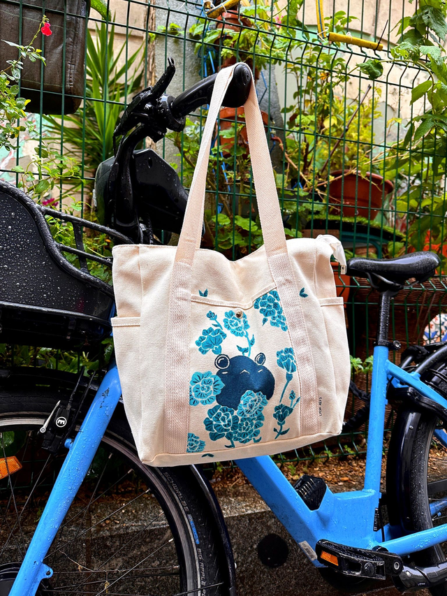 Sac motif grenouille à fleurs