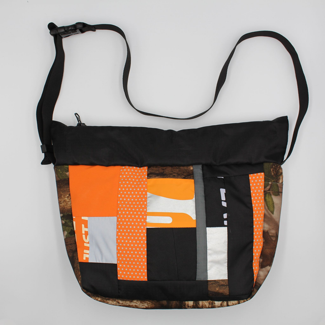 Big Flip Cross Body 01