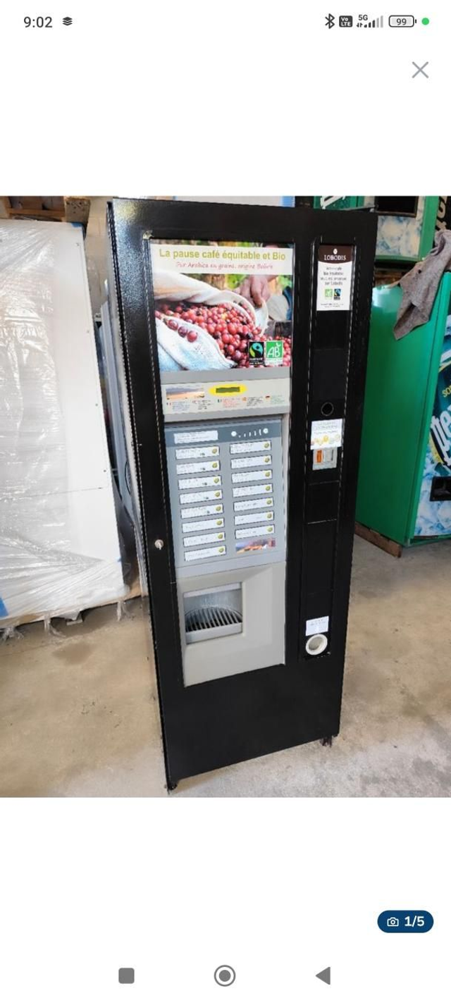 Distributeur de café Necta Spazzio