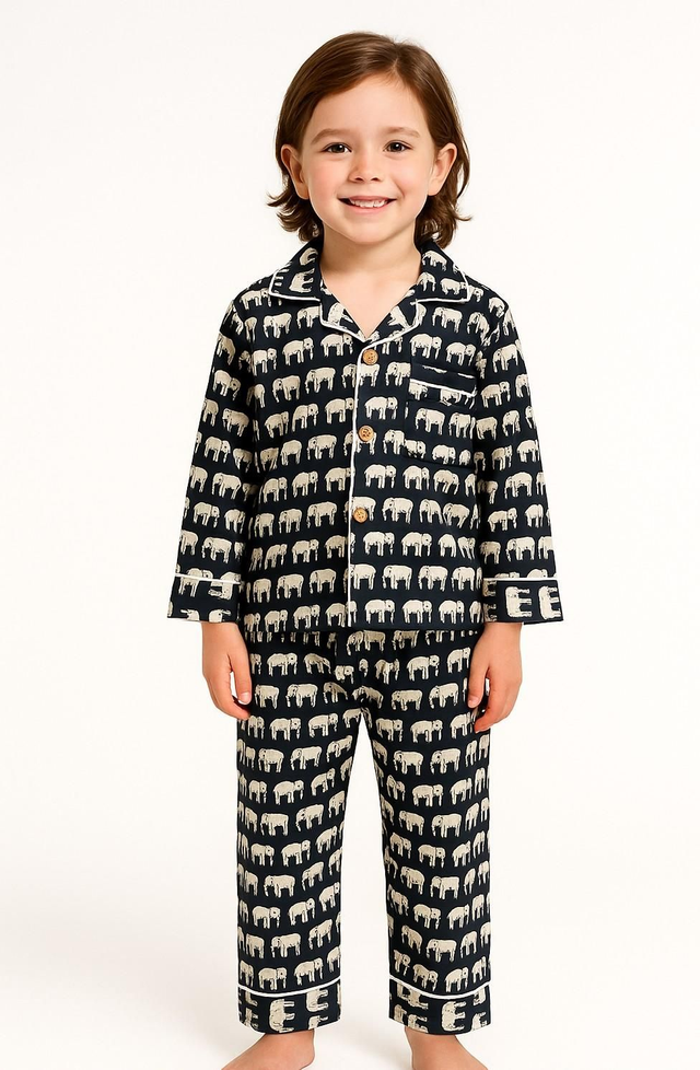 Pyjama enfant 3/4 ans noir – Motif éléphants champignons colorés, top et pantalon avec poche, pochette assortie