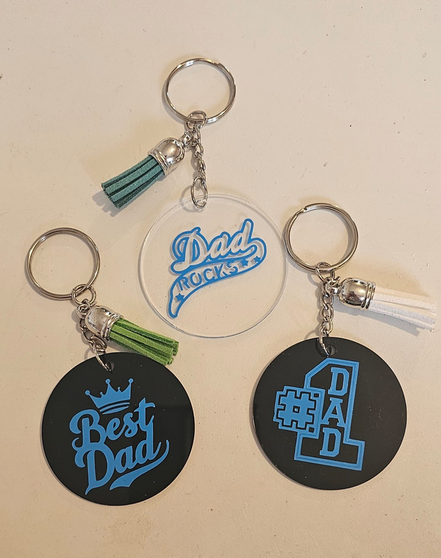 Hand Crafted Acrylic & Vinyl "DAD" Keyring