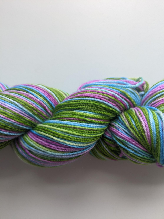 Multi Talented 4ply Bluebell Meadow 100g/400m