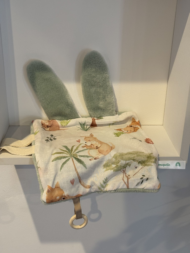 Doudou sensoriel foret/vert