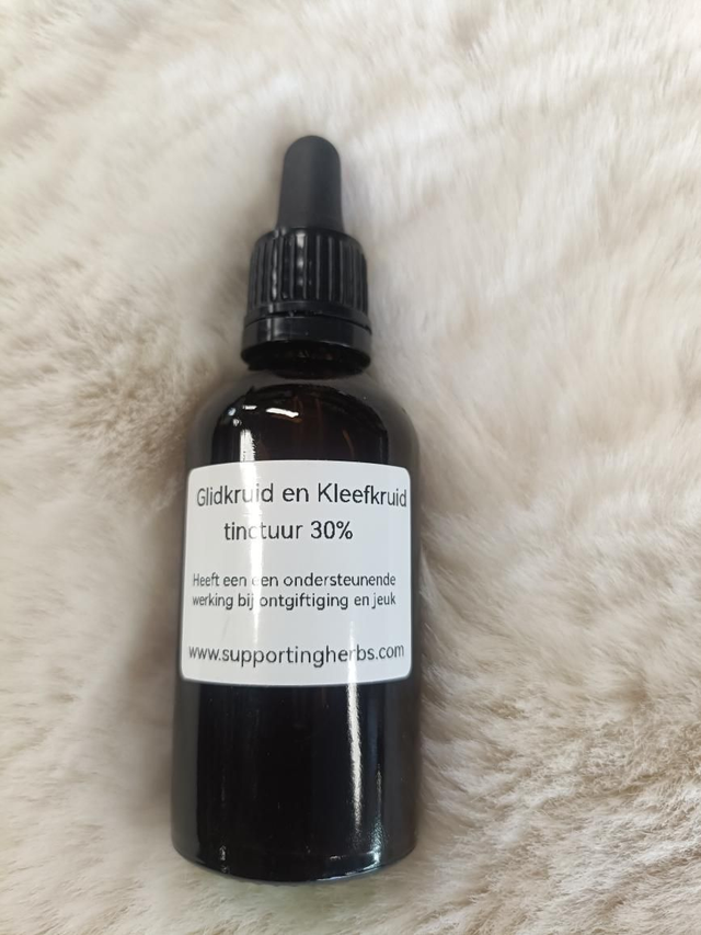 Glid en kleefkruid tincuur