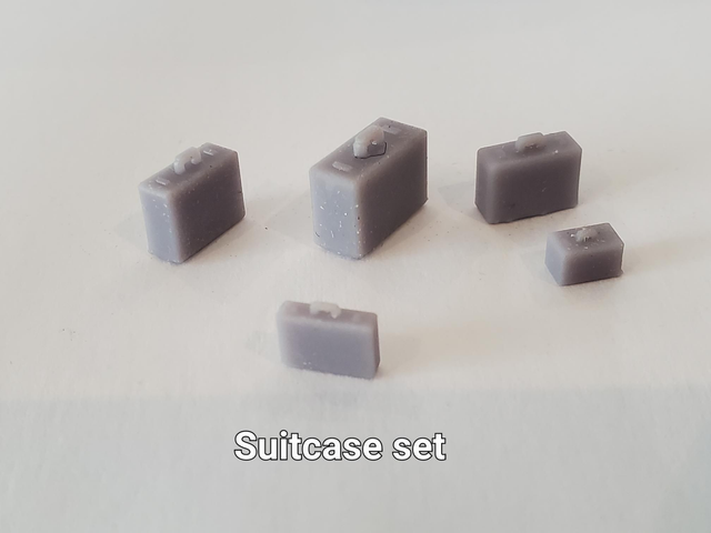 5 piece suitcase 