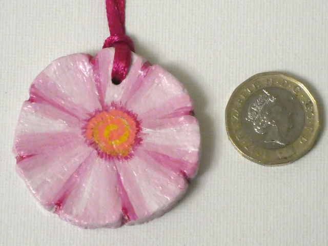 Wonderful "Animal Inspirations" Hanging Gift. "Pink Cosmos". With an inspirational motto on the back.