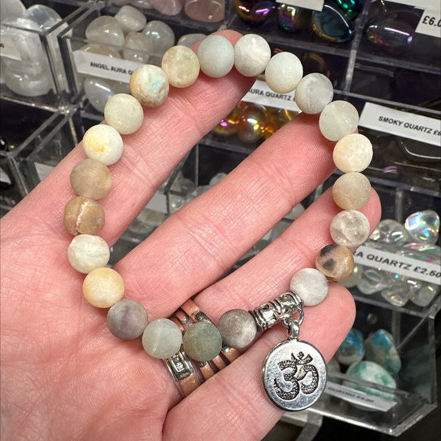 Stone Bead Bracelet - Ohm